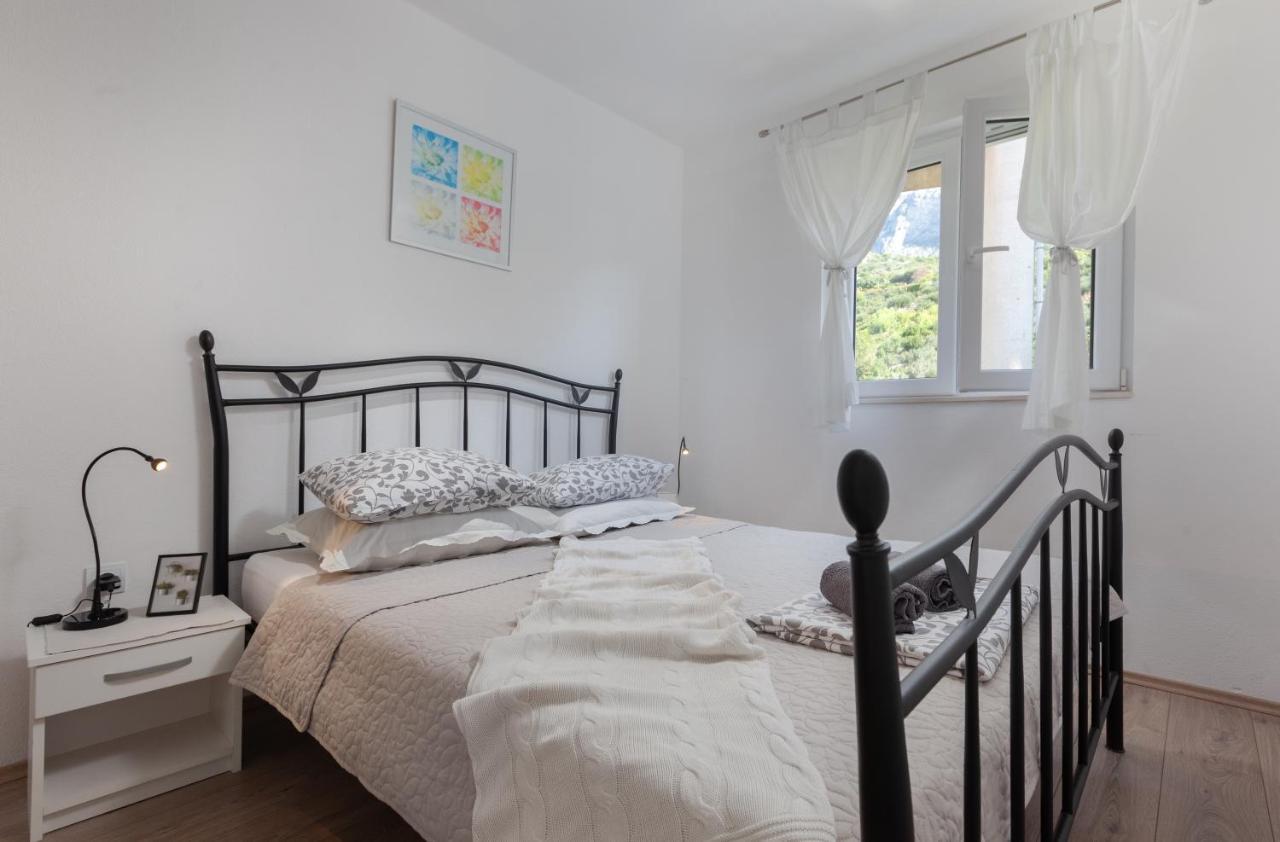 Sea View Ela Apartments Podgora Ngoại thất bức ảnh
