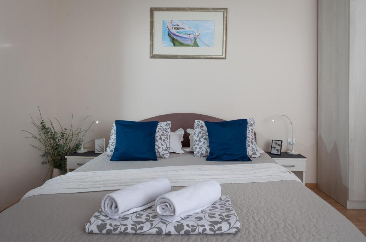 Sea View Ela Apartments Podgora Ngoại thất bức ảnh