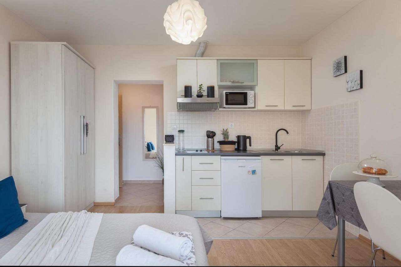 Sea View Ela Apartments Podgora Ngoại thất bức ảnh